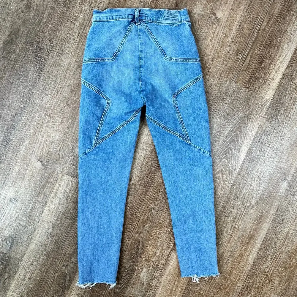 Revice Denim Venus Cropped Star Butt Jeans Raw Hem